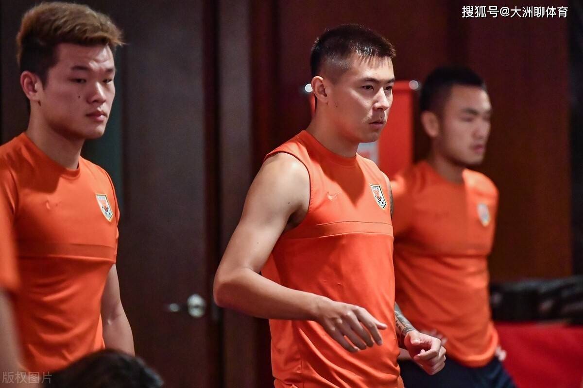 篮球超级杯，岭北玄武队与岭北闪电队翻盘，阵地战处理得当！豪门底蕴再次显现的简单介绍