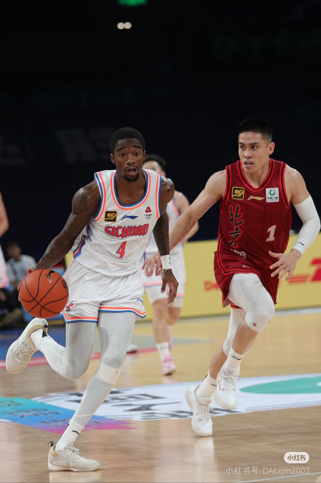 包含CBA常规赛赛程吃紧；皇家马德里今晨扳平良机；气氛紧张；赛季目标并未改变的词条