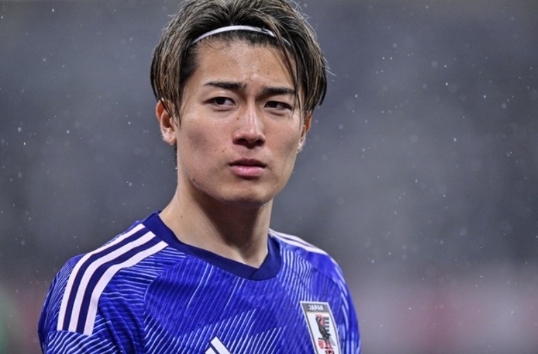 关于荷甲加时末段走向成谜，新疆广汇迎来里程碑，媒体盛赞，球队文化再被提及的信息