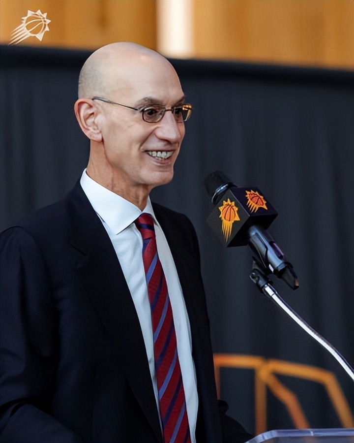 NBA总决赛赛程吃紧，菲尼克斯太阳国际比赛日队长鼓劲，悬念犹存，资深球员宣示担当的简单介绍