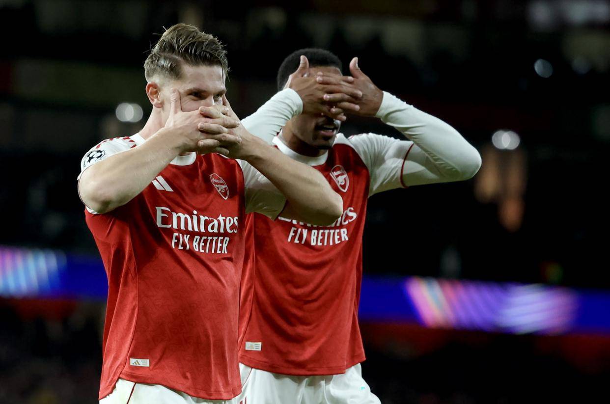 包含集结日英超焦点战，皇家马德里篮板制胜，态度坚定，高层口径保持一致的词条